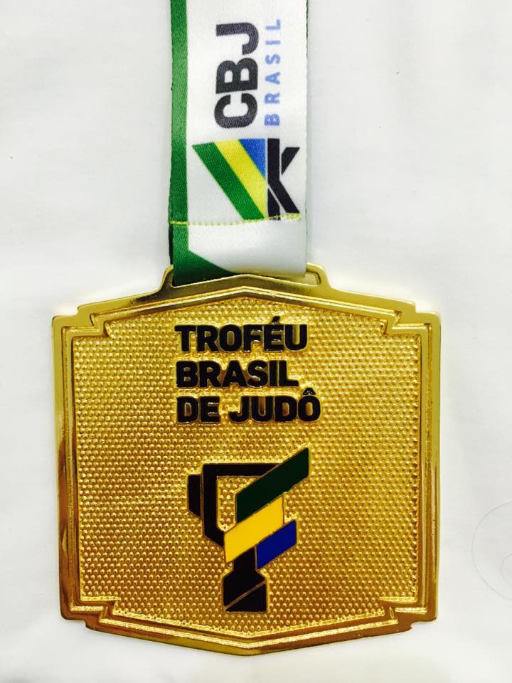 Victoria Archina de Oliveira Trofeu Brasil 2016 Medalha