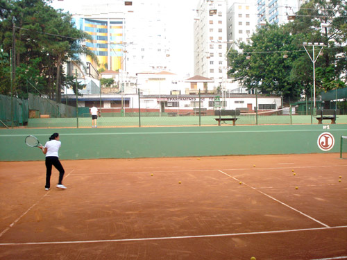 Dupla Juventina disputa o Interclubes de Tênis