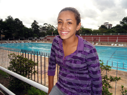 Nadadora juventina é destaque no Jornal da FAP