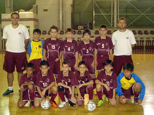 Sub 11 e Sub 13 da Escola de Futsal vencem as equipes do Anhembi
