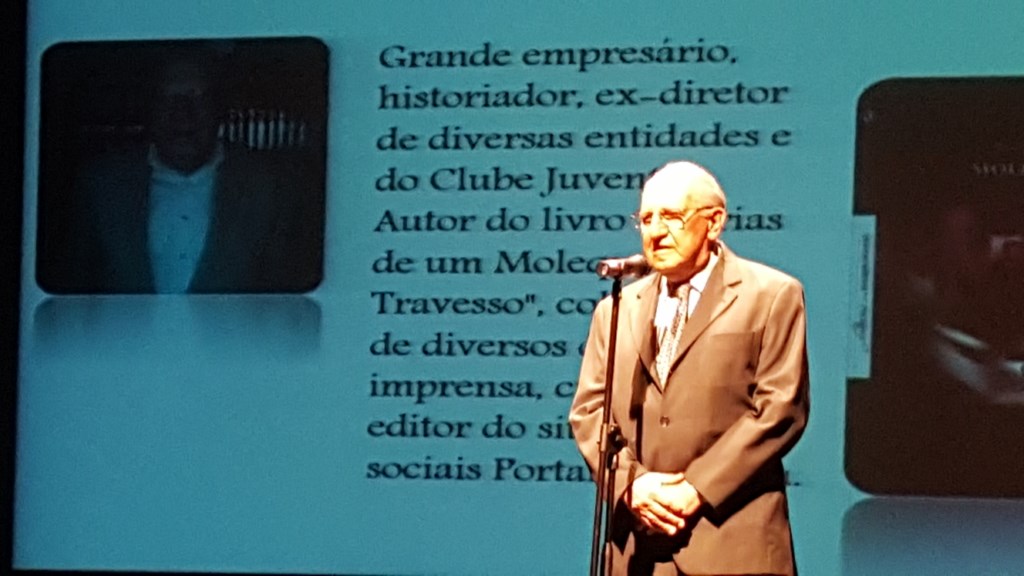 Autor do livro “Glórias de Um Moleque Travesso” é homenageado no Primeiro Encontro Histórico – Cultural na Mooca