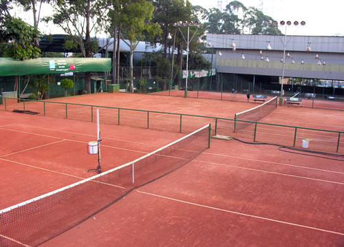 Aberta inscrição para escolinha de tênis