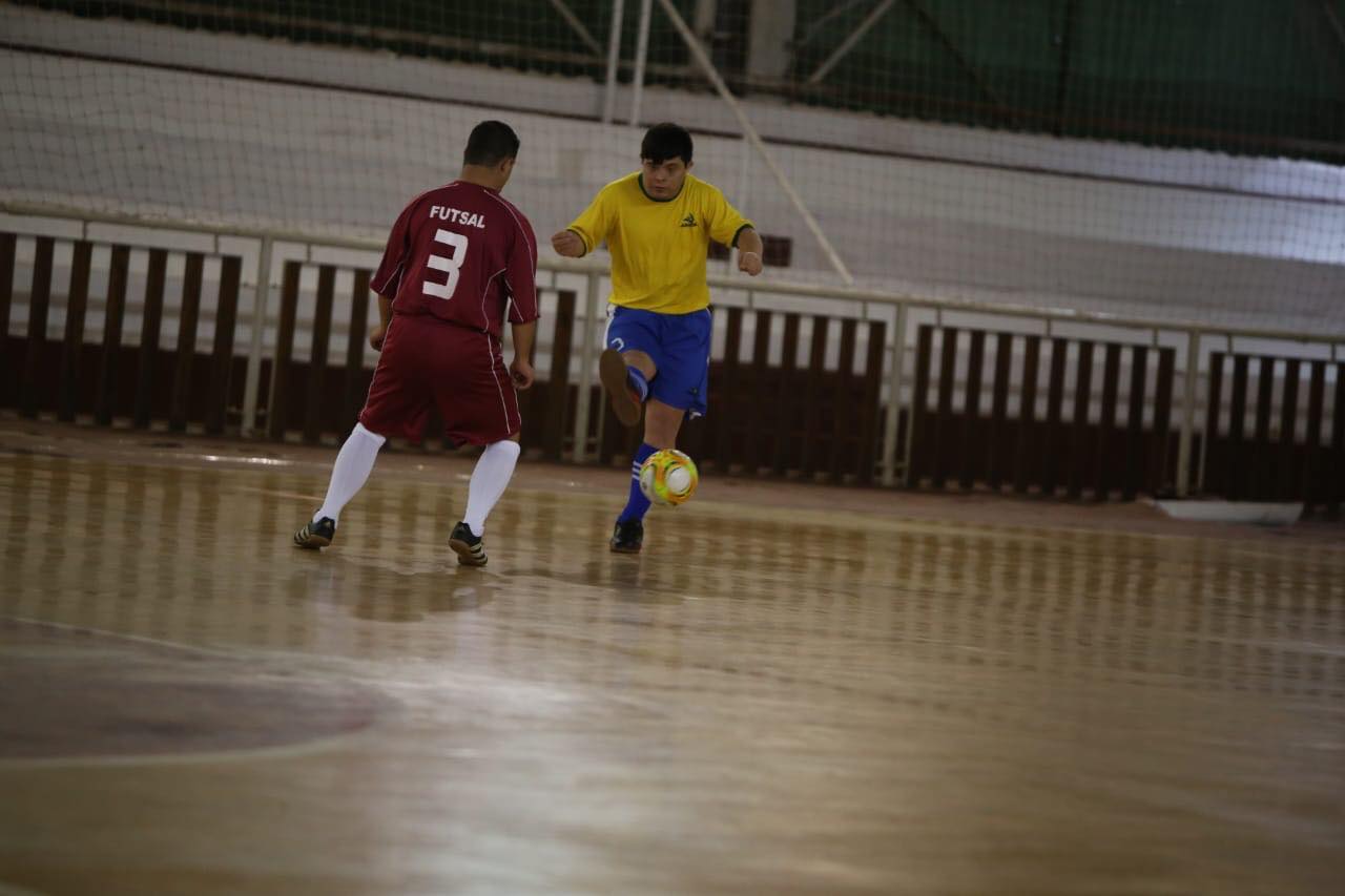 Jogo-treino de Futsal Down