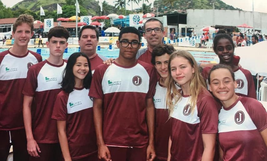 Atletas infantis conquistam finais no Brasileiro de Natação