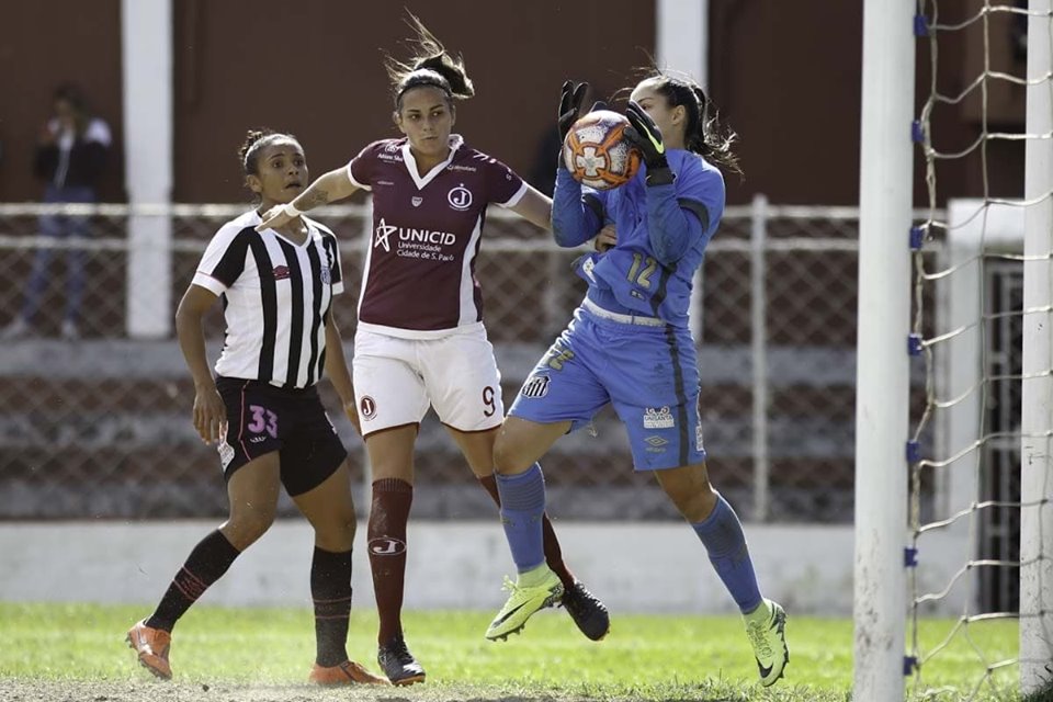 Juventus perde para o Santos no Paulista Feminino