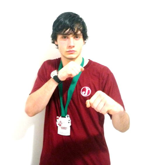 Atleta Grená conquista o Vice Campeonato Brasileiro de Taekwondo