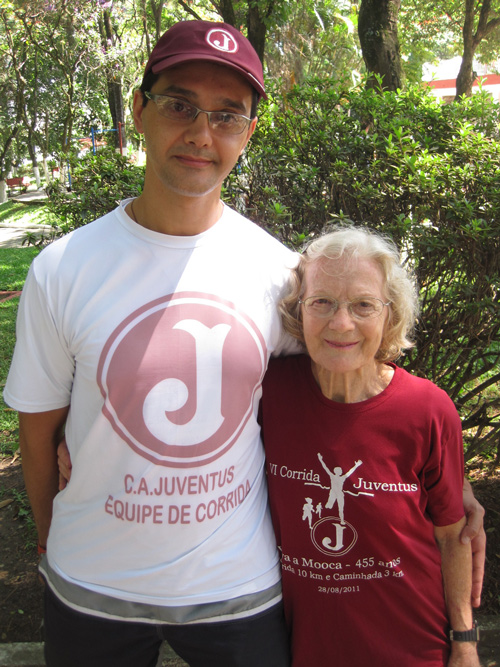 Exemplo de Vida: “aos 75 anos, cheia de energia”