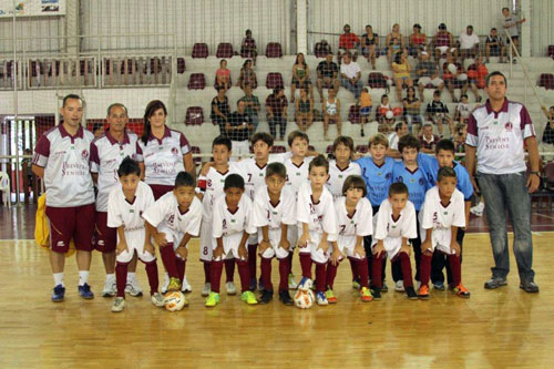 Sub 09 e Sub 11 vencem no Metropolitano, já sub 13 perde