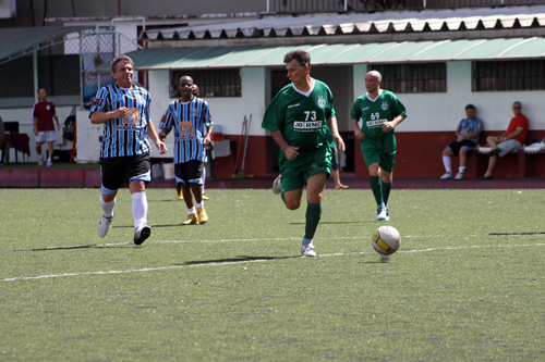 Equipes Master e Sênior estreiam no Interclubes