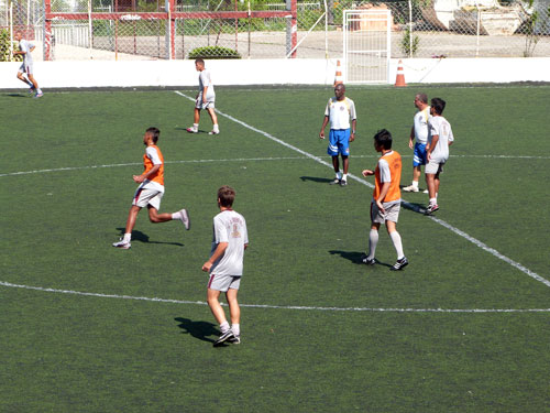 Escola de Futebol Masculino estreia no Interclubes e Feminino na Copa Sesc Interlagos
