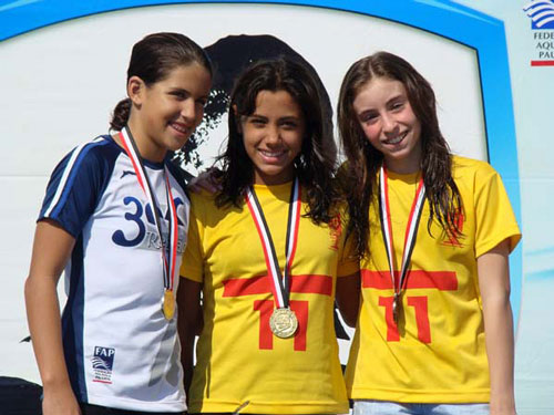 Nadadora Grená representará a 1ª Região no Troféu Kim Mollo