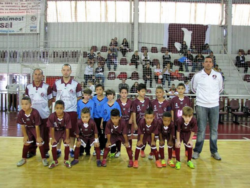 Sub 07 perde, Sub 08 e Sub 15 vencem no Metropolitano de Futsal