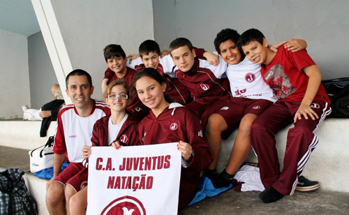 Equipe de Natação participa do Sudeste Mirim e Petiz