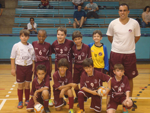 Sub 09 fica em 4º lugar na Ouro e Sub 11 e Sub 13 obtêm o 3º na Prata