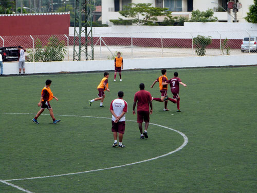 Equipes da Escola obtêm 01 vitória e 02 empates no Interclubes