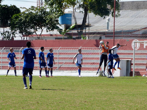 Moleque perde para o Mogi em jogo- treino