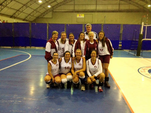 C2 e E batem equipes rivais no Metropolitano de Vôlei