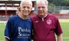 SÃO PAULO,SP,26.10.2013 - II JOGO BENEFICIENTE VETERANOSJUVENTUS x CRAQUES DO FUTEBOL BRASILEIRO -  O ex jogador Ademir da Guia (e) eo presidente do Juventus Rodolfo Cetertick durante o II Jogo Beneficente realizado na manhã de hoje (26)  no Estádio da Rua Javari.( Foto Ale Vianna/Brazil Photo Press).