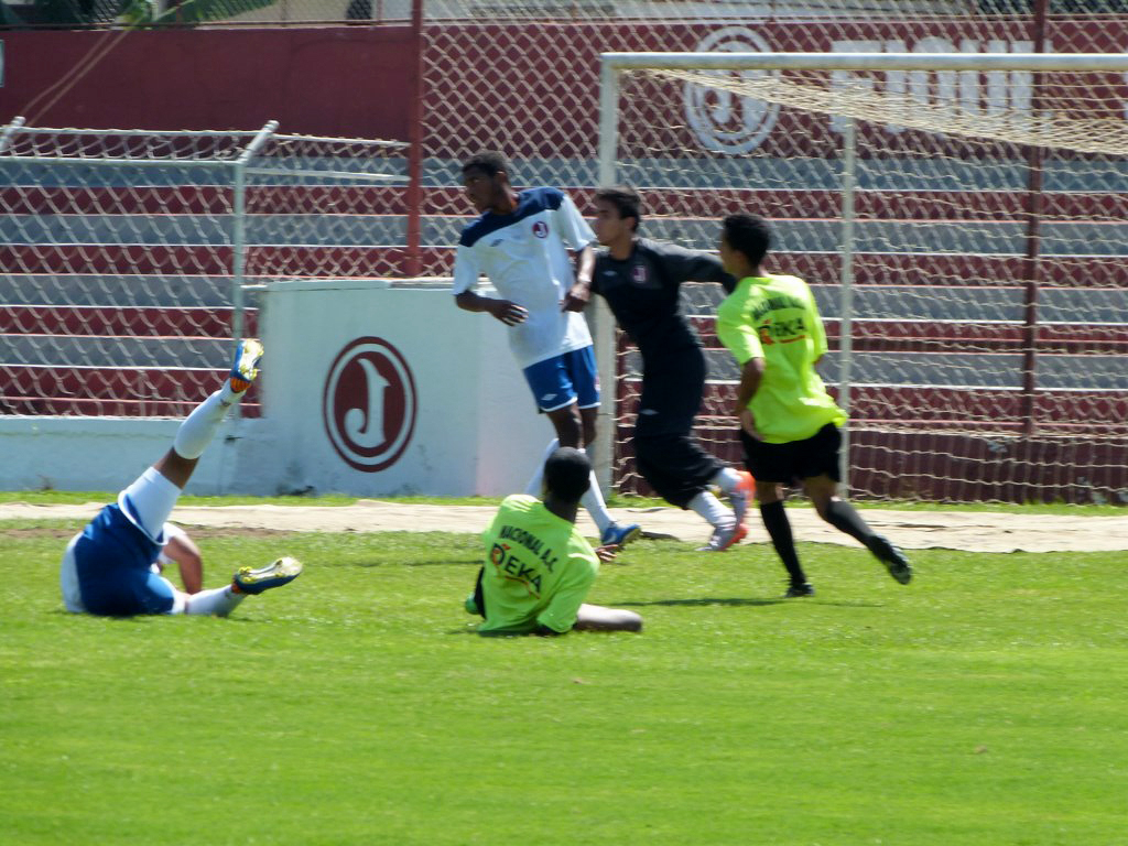 Jogo-Treino Sub 20 – Juventus 2 X 0 Nacional