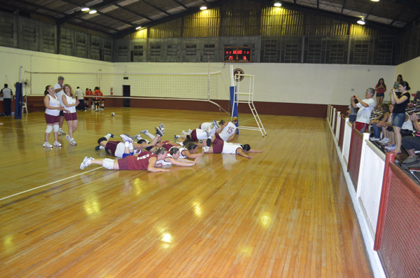 Categoria E consagra-se campeã da Série Ouro do Metropolitano de Vôlei