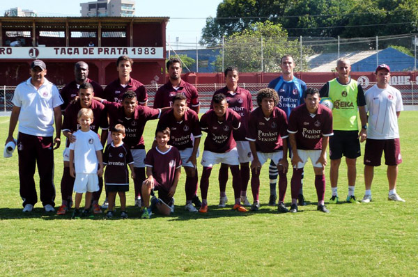 Moleque empata com o São José