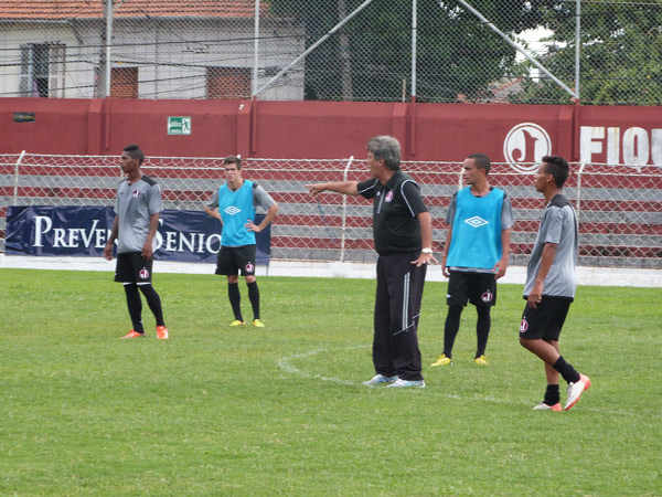 Com mudanças, Moleque vai em busca dos 03 pontos