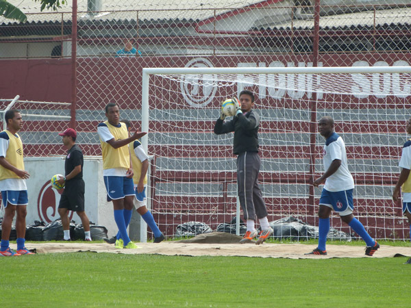 Com boa campanha como visitante e novos reforços, Juventus encara o Flamengo