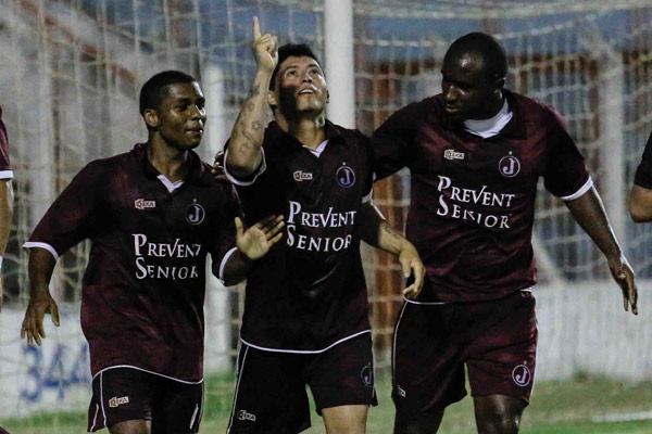 Juventus perde em Limeira