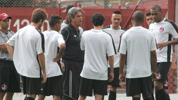 Juventus enfrenta Taubaté pensando apenas em vitória