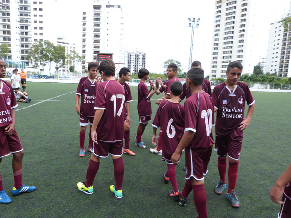 Categorias da Escola de Campo perdem no Interclubes
