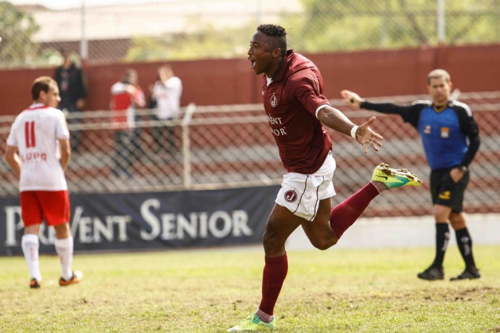 Moleque acumula mais um empate