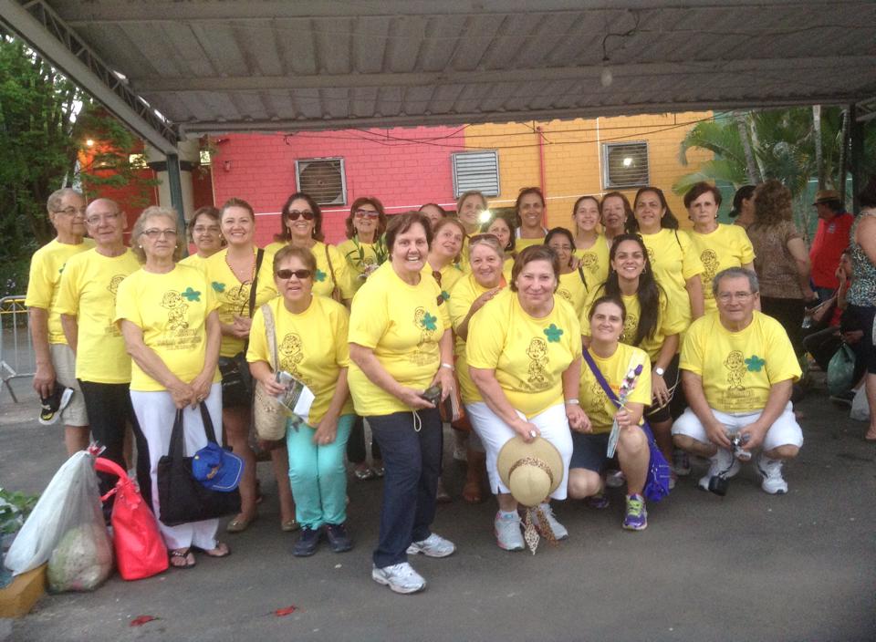 Turma da Natação e Hidro interagem em passeio turístico
