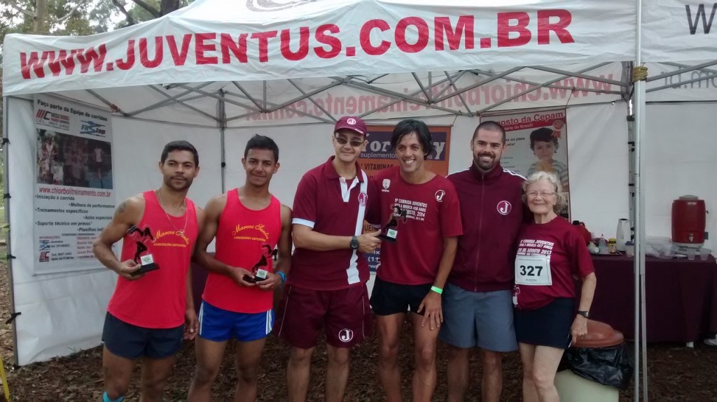 Equipe Grená conquista 03 pódios por faixa etária na última corrida de 2014