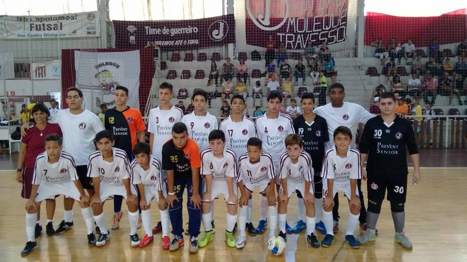 Equipes de Futsal obtêm 01 vitória, 01 empate e 03 derrotas na 4ª rodada do Metropolitano