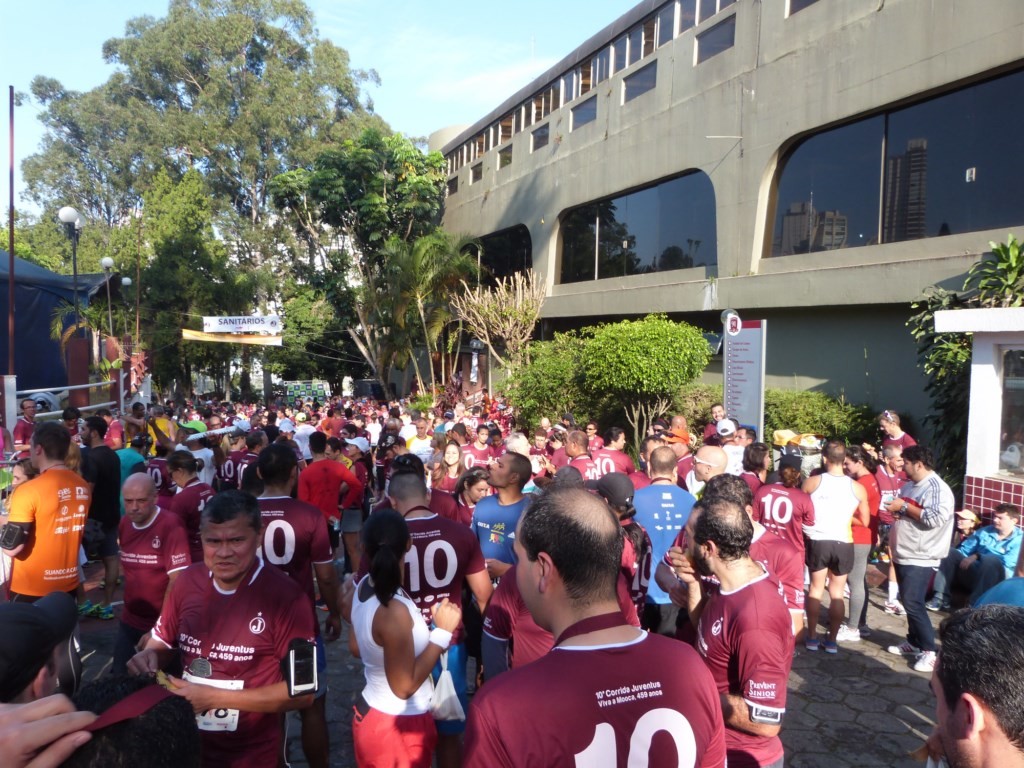 Equipe “Corre Juventus” completa 7º Aniversário