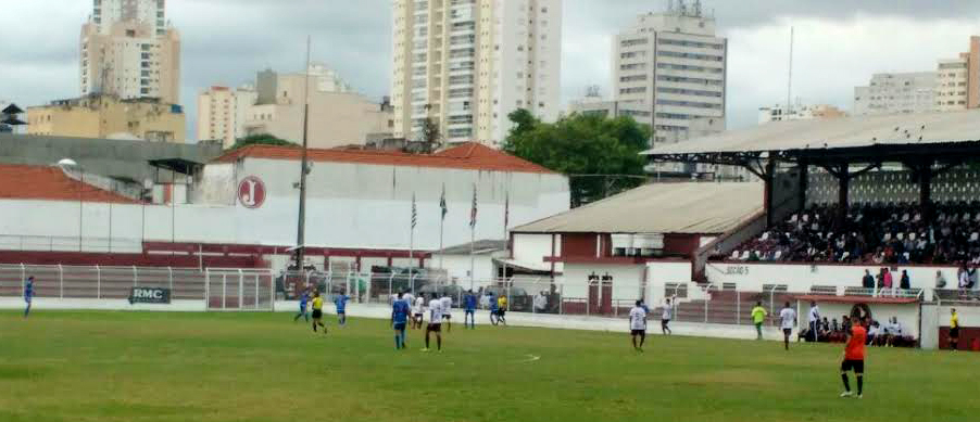 Sub 17 vence Guarulhos e Sub 15 perde