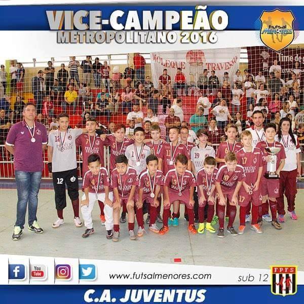 Sub 12 e Sub 14 sagram-se vice-campeões do Metropolitano de Futsal