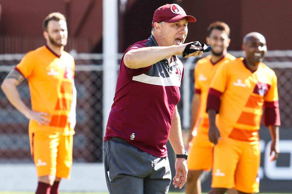 Juventus realiza treino contra Portuguesa e Corinthians