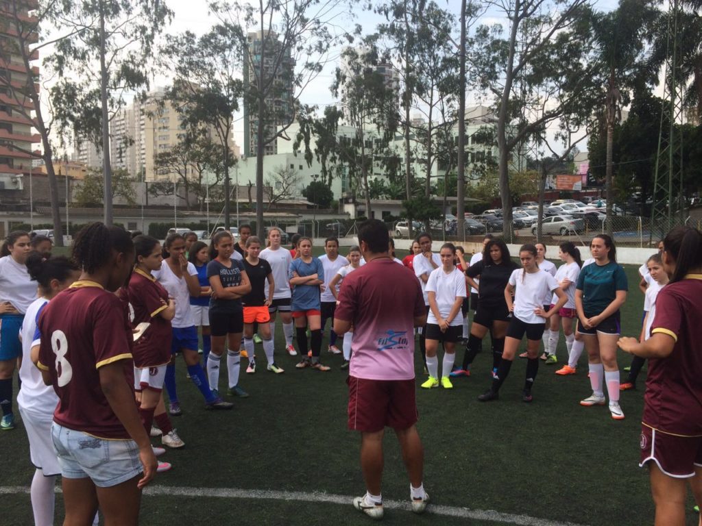 Futebol Feminino retorna às atividades