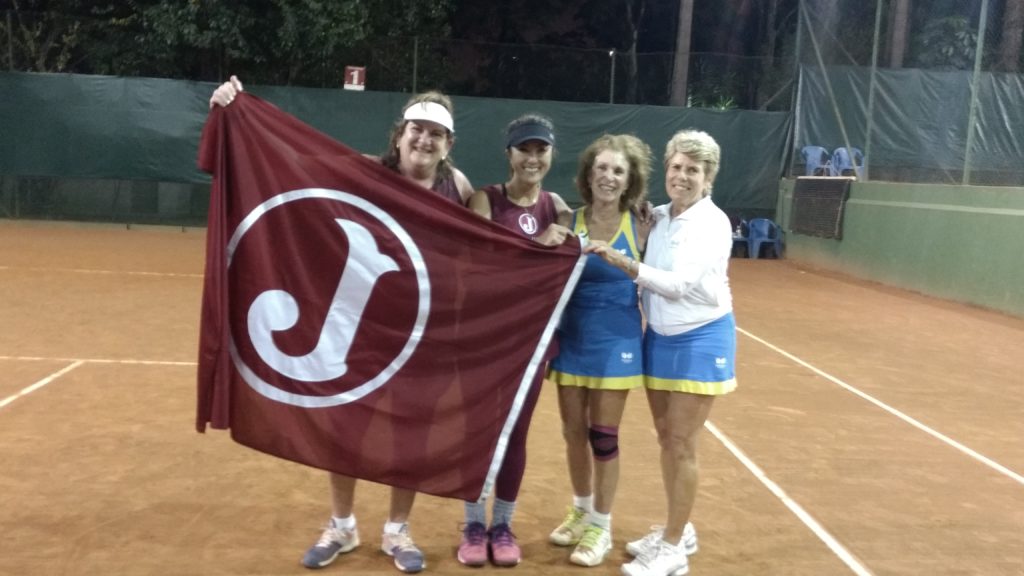 Equipe 1F3 garante a disputa da Final do Interclubes de Tênis