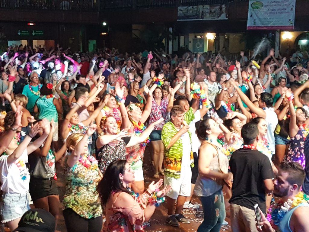 Baile do Hawai – Sucesso Total!
