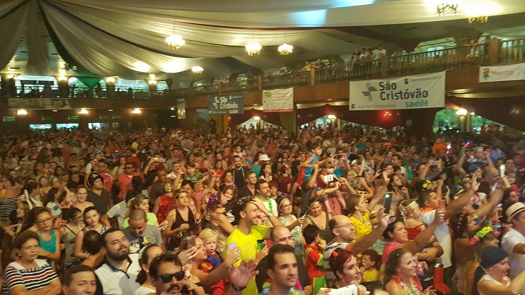 Segunda Matinê atrai mais de três mil foliões