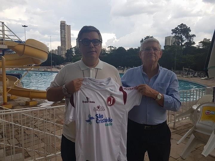 Pároco da Vila Prudente faz visita ao Clube