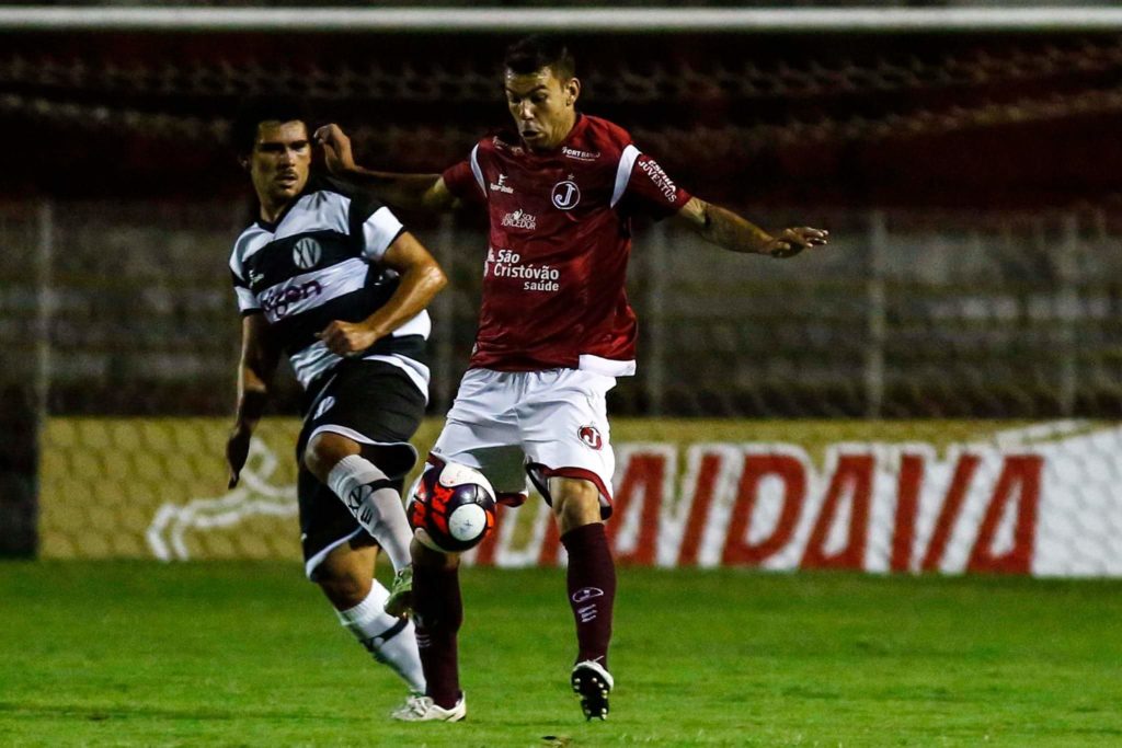 Juventus empata sem gols em Piracicaba