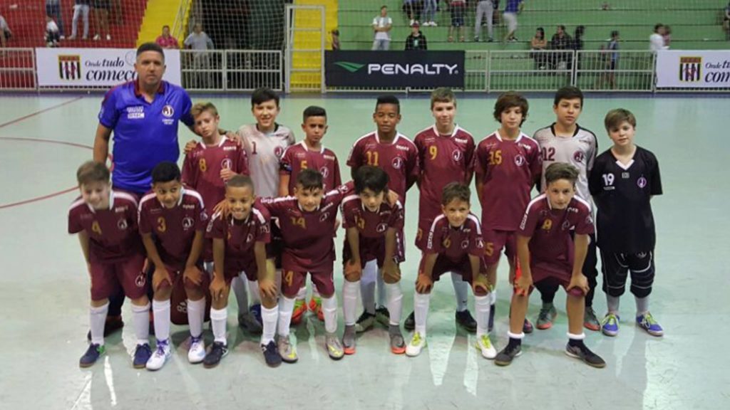 Sub 12 se classifica para a semifinal do Estadual de Futsal Série Ouro