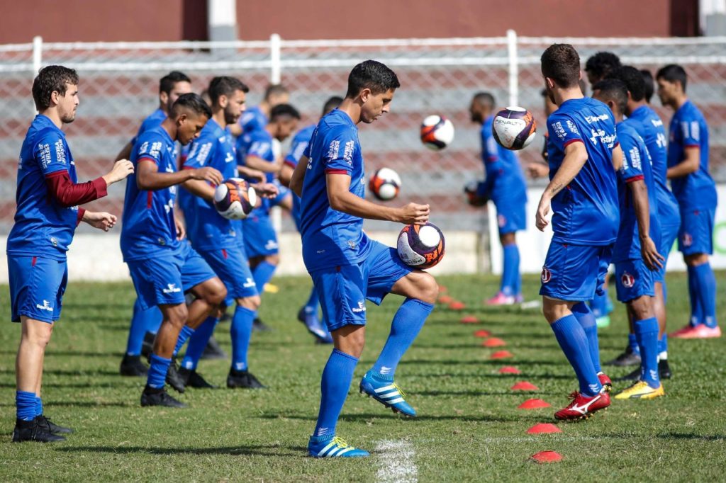 Juventus enfrenta a Portuguesa na Javari