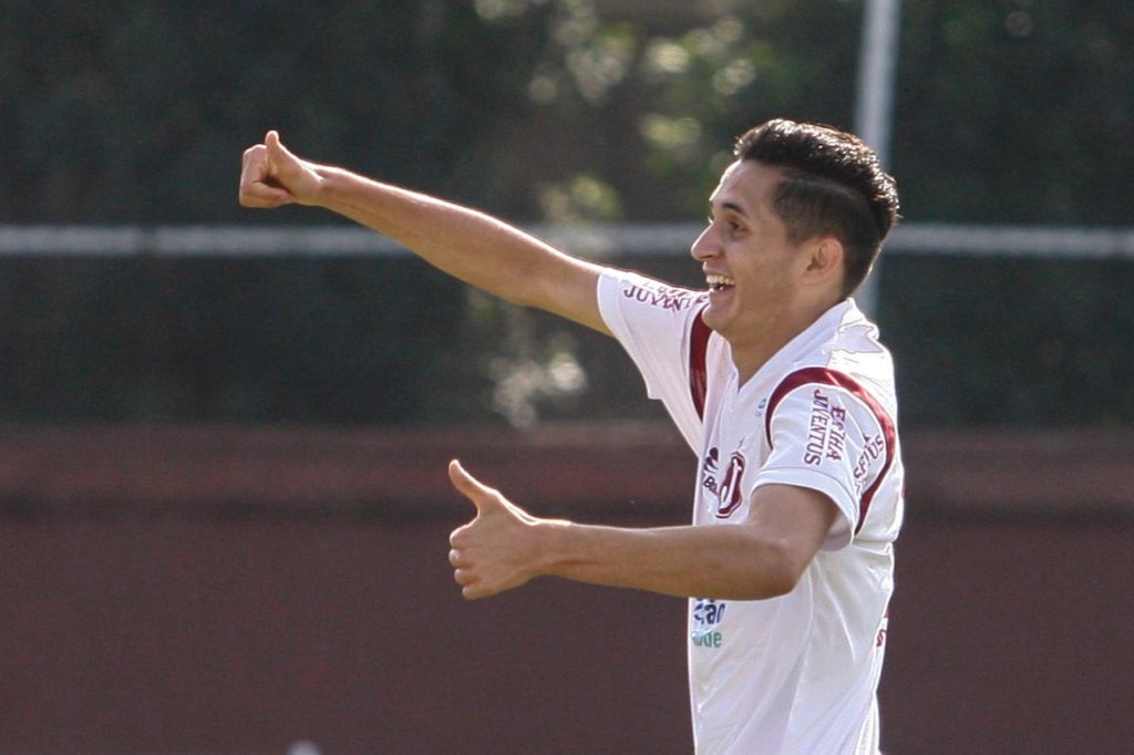 Sub 20 vence o Flamengo de Guarulhos na Rua Javari