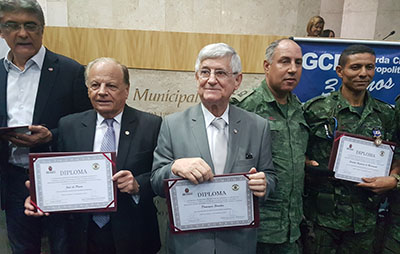 Presidente Domingos Sanches é homenageado na Câmara Municipal