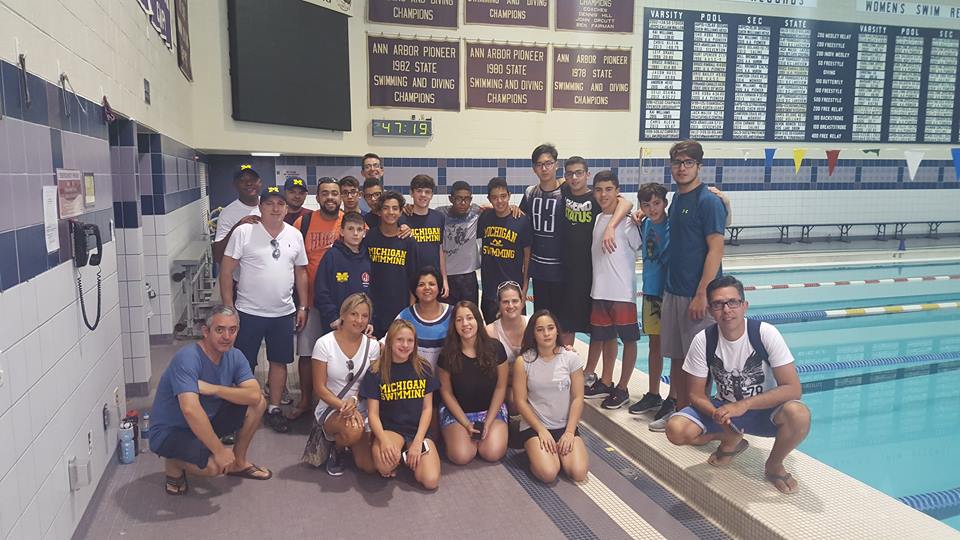 Equipe de Natação realiza aprimoramento na Michigan University, nos EUA