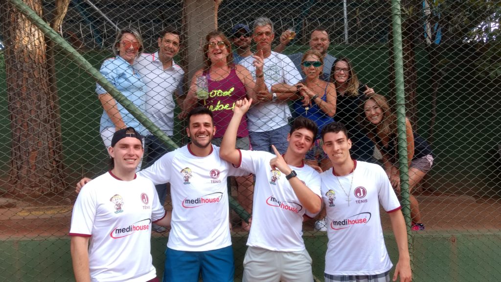 Equipe de Tênis 3M1 chega à Final do Paulista Interclubes